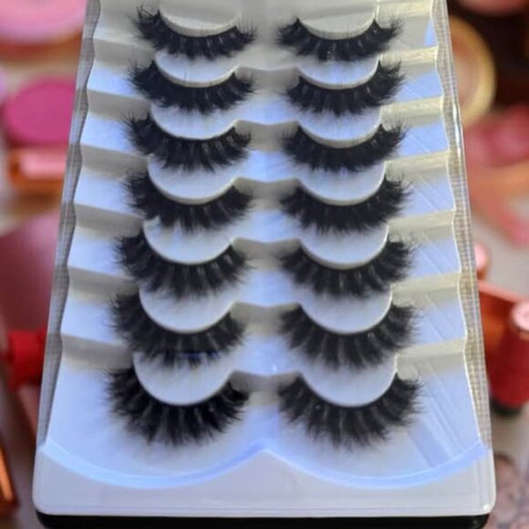Other - DRAMATIC EYELASHES PACK OF 7